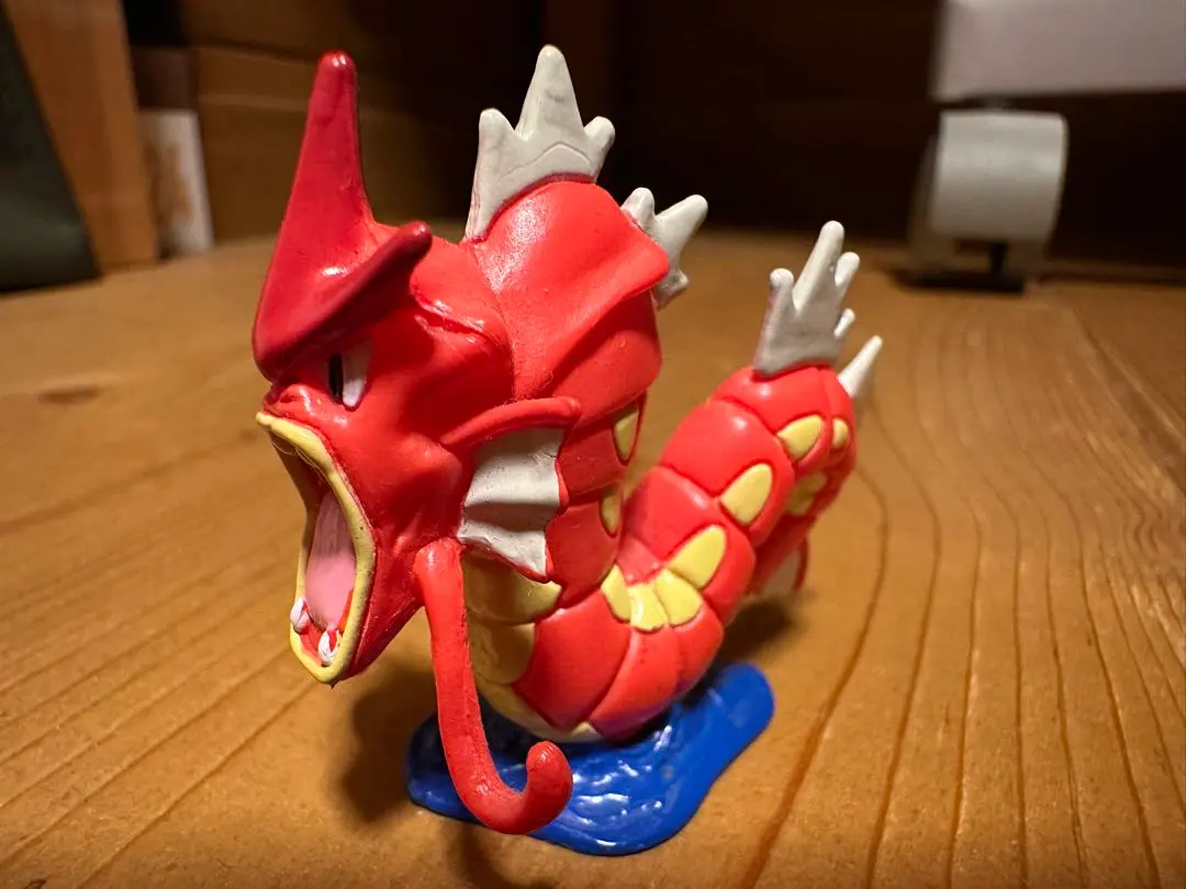 2026年最新】モンコレ 赤いギャラドスの人気アイテム - メルカリ