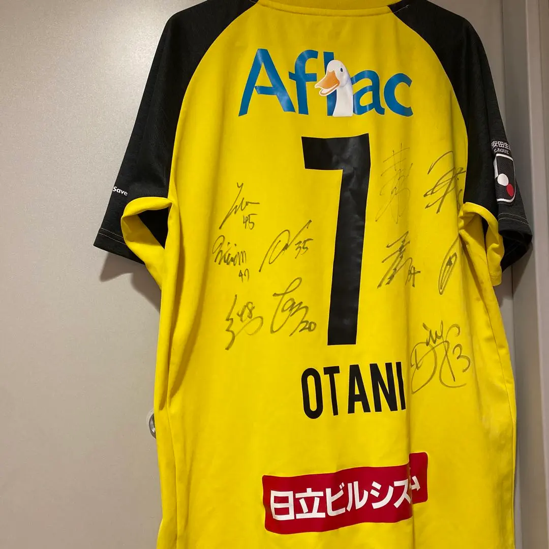 2026年最新】直筆サイン入りユニフォーム レアルの人気アイテム - メルカリ