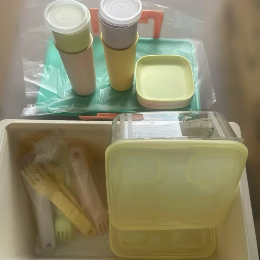 2026年最新】タッパーウェア5キロキーパーの人気アイテム - メルカリ