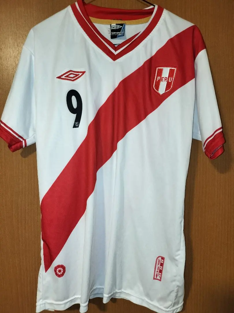 m44213593428_1.jpg?1764497074