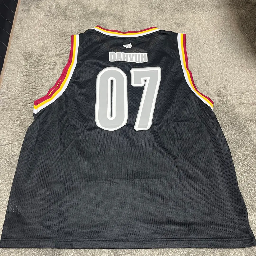 2026年最新】twice ユニフォーム ダヒョンの人気アイテム - メルカリ