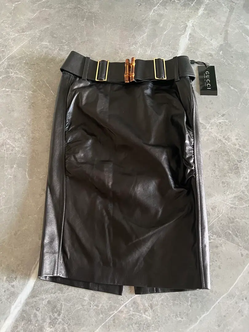 2026年最新】GUCCI 柄：無地 タイトスカートの人気アイテム - メルカリ