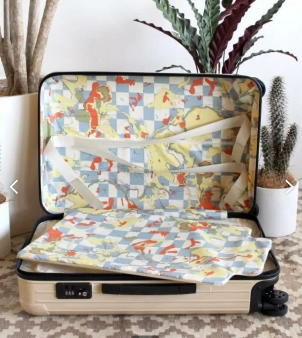 m47996617800_1.jpg?1744414546