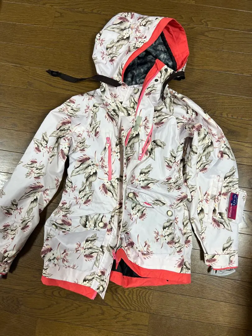 2026年最新】スノボ ウェア リップサービスの人気アイテム - メルカリ