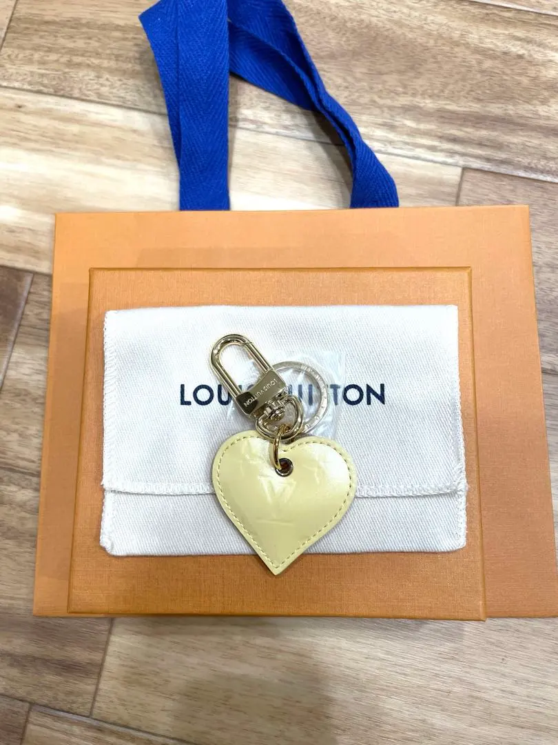 2026年最新】ラブロック ヴィトンの人気アイテム - メルカリ