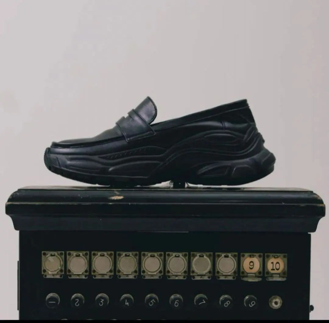 2026年最新】thetoe ローファーの人気アイテム - メルカリ