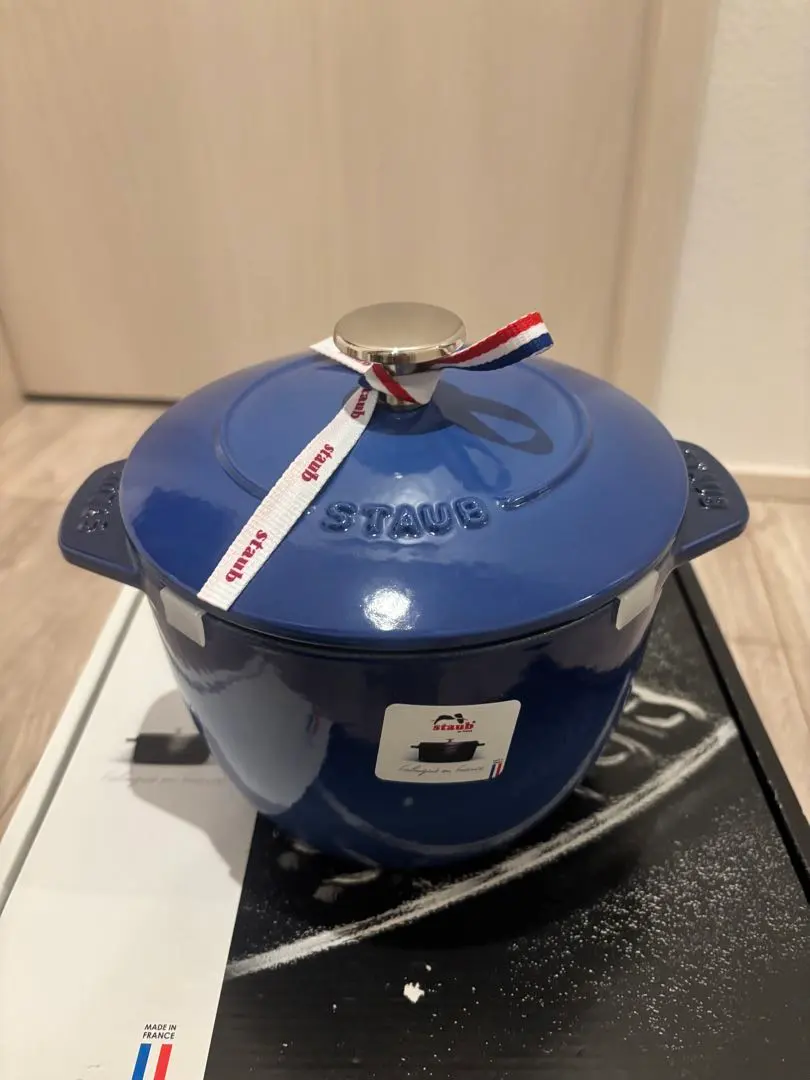 2026年最新】ストウブ ロイヤルブルーの人気アイテム - メルカリ