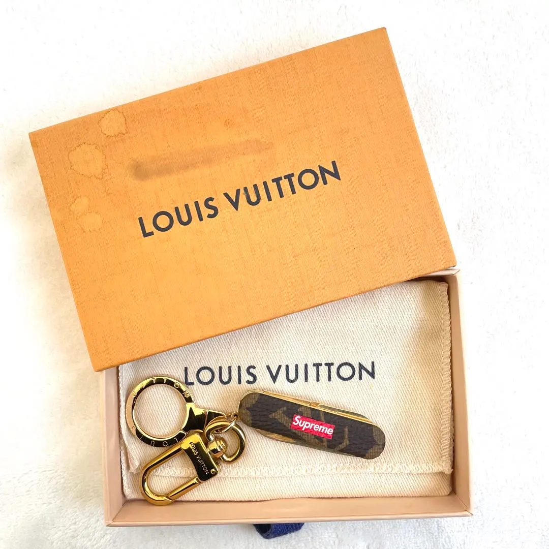 2026年最新】Supreme LOUIS VUITTON キーホルダーの人気アイテム
