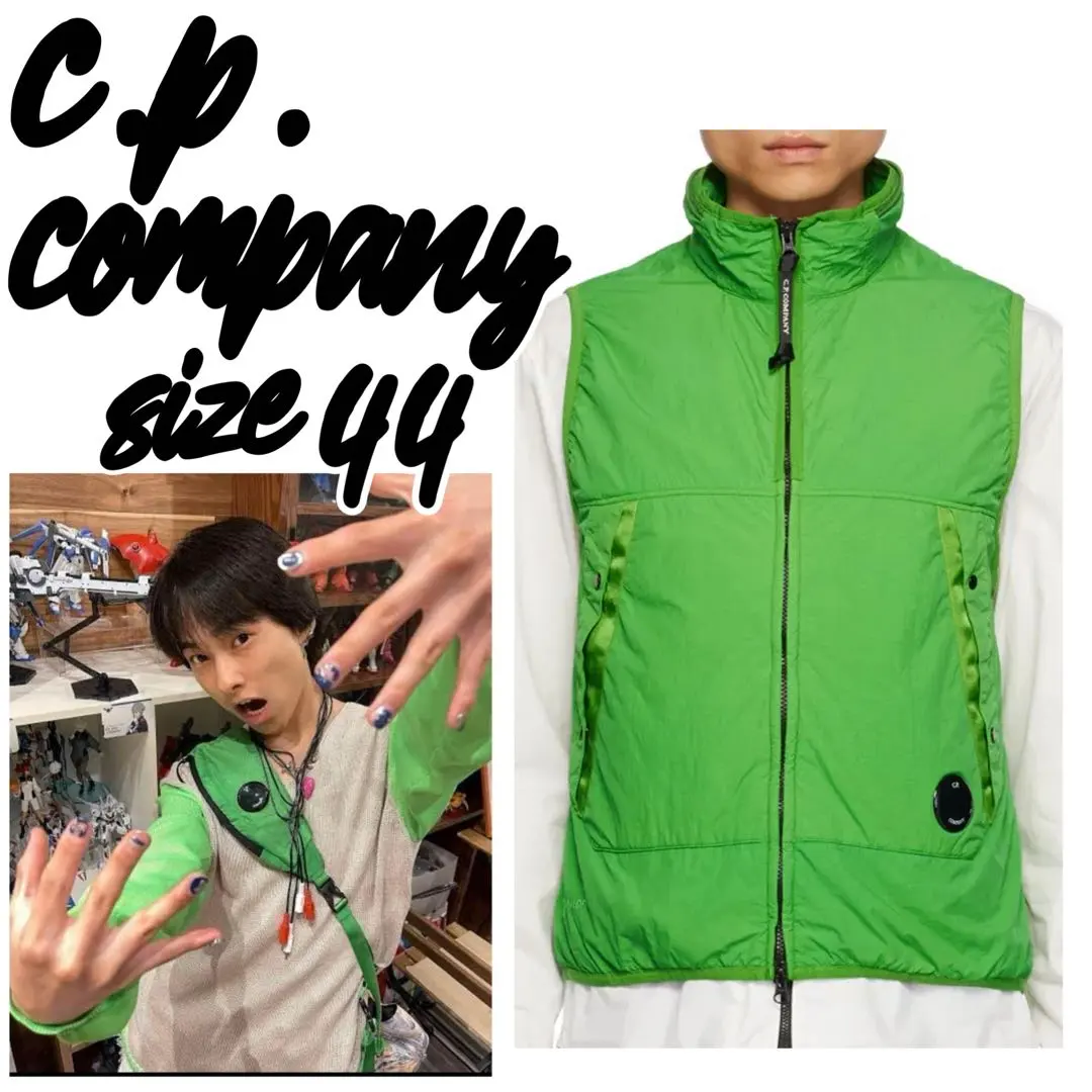 2026年最新】C.P. Company ベストの人気アイテム - メルカリ