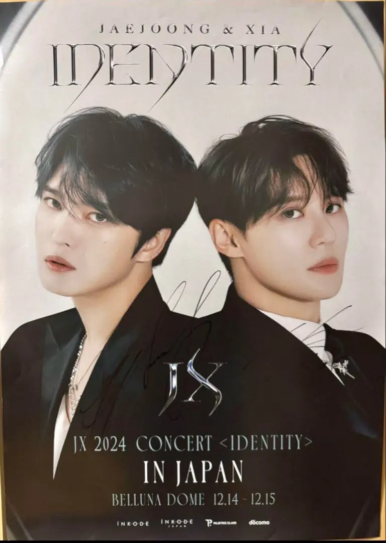 m52614026596_1.jpg?1751609397