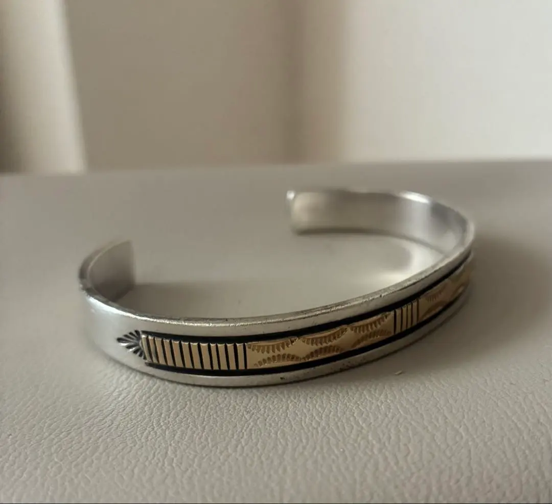 2026年最新】ブルースモーガン バングルの人気アイテム - メルカリ