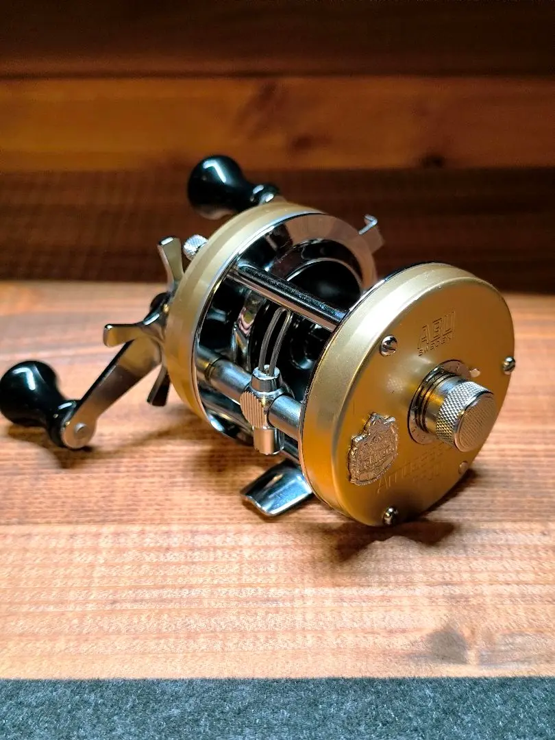 2026年最新】ABU 5500シャンパンゴールドの人気アイテム - メルカリ