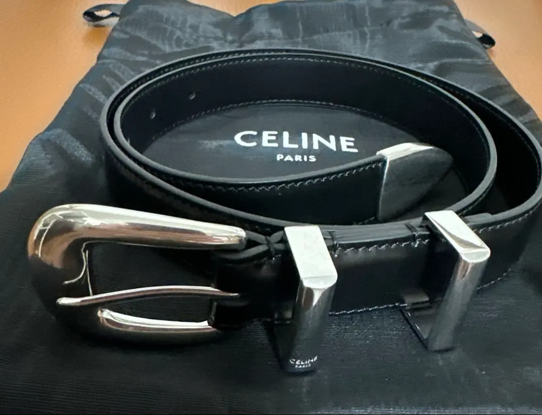 2026年最新】ウエスタンベルト celineの人気アイテム - メルカリ