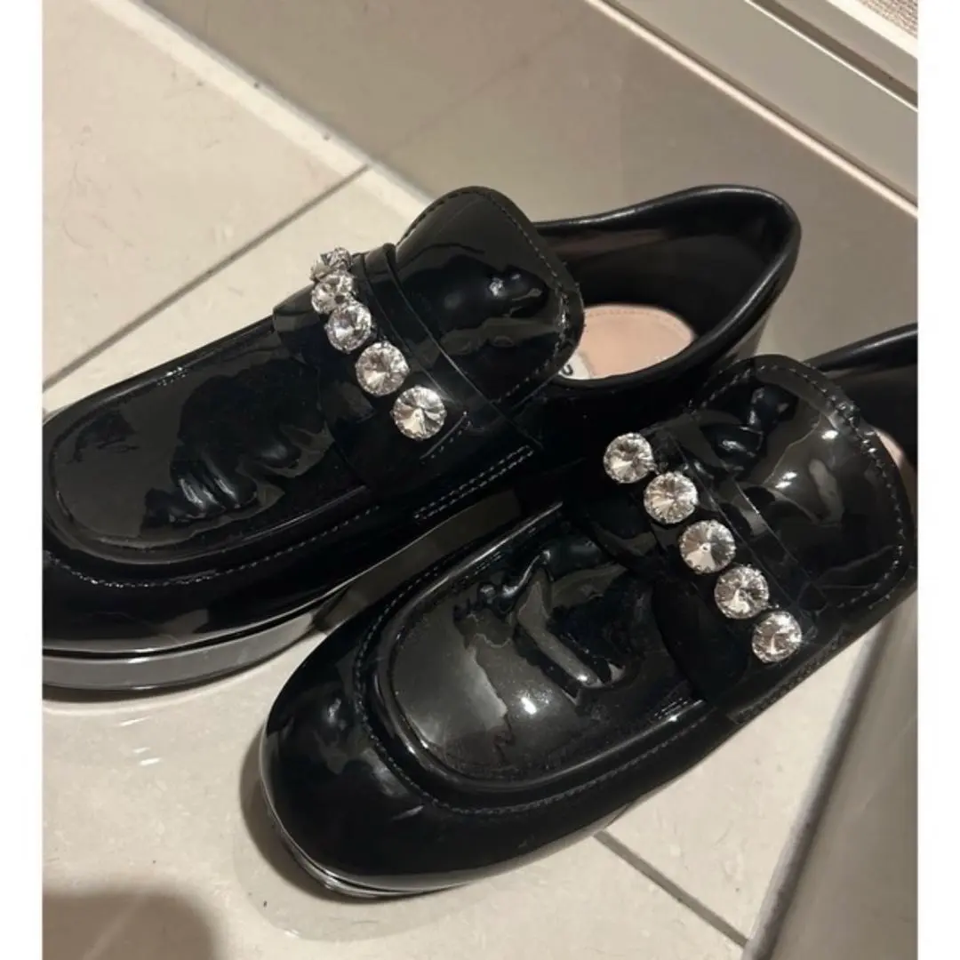 2026年最新】mIumIu メンズ ローファーの人気アイテム - メルカリ