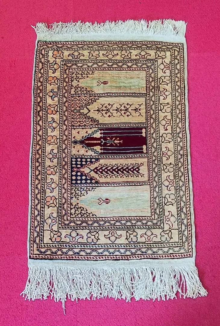 2026年最新】トルコ絨毯 シルクの人気アイテム - メルカリ