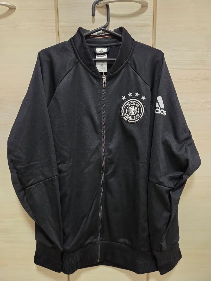 2026年最新】ドイツ代表 アンセムジャケットの人気アイテム - メルカリ
