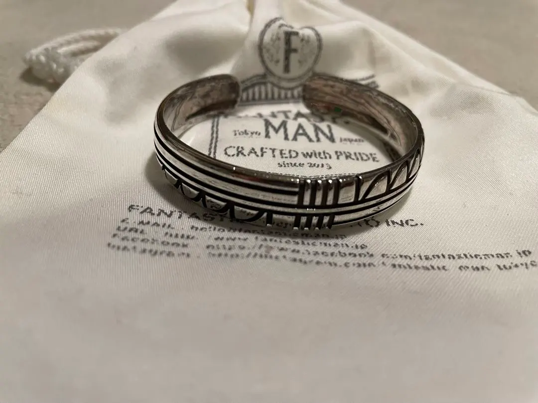 2026年最新】FANTASTIC MAN バングル・リストバンドの人気アイテム