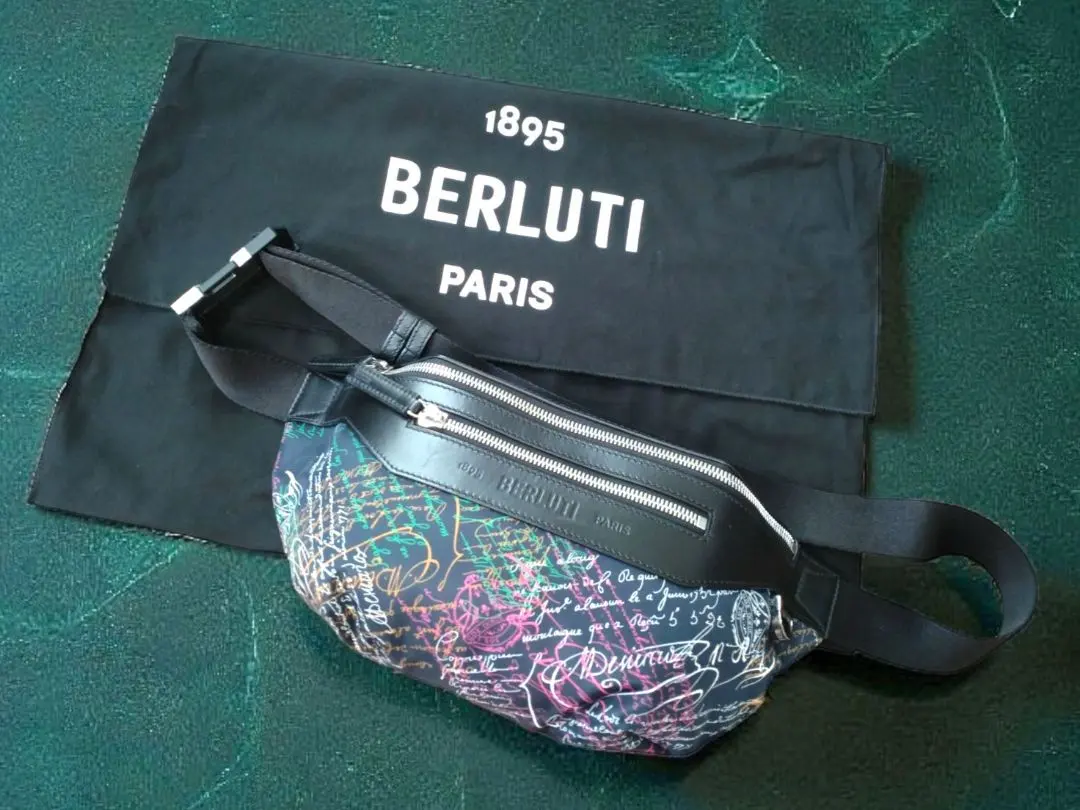 2026年最新】ベルルッティ ボディバッグの人気アイテム - メルカリ