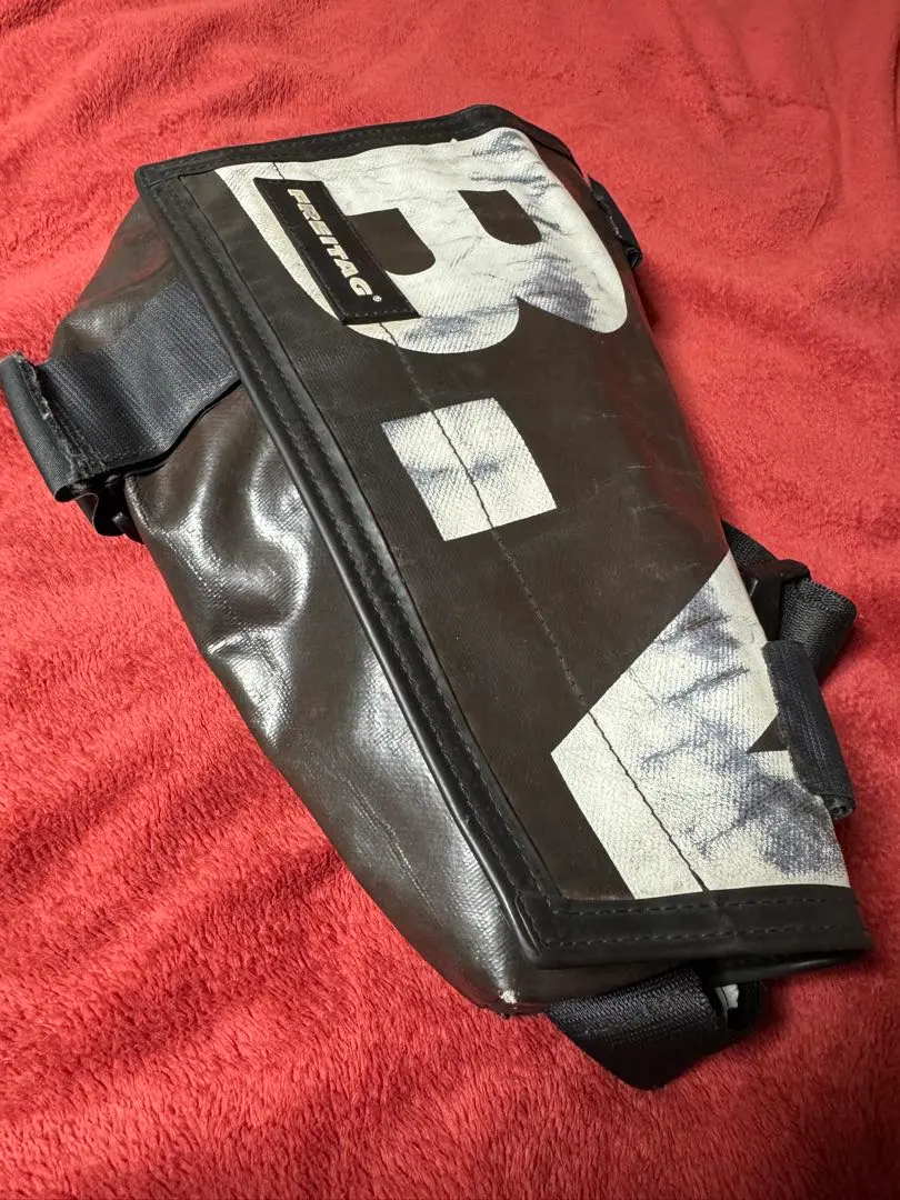 2026年最新】freitag ナイトライダーの人気アイテム - メルカリ