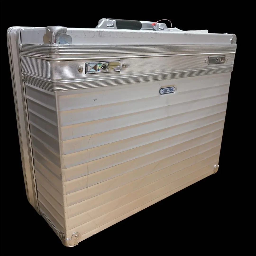 2026年最新】rimowa topas pilotの人気アイテム - メルカリ