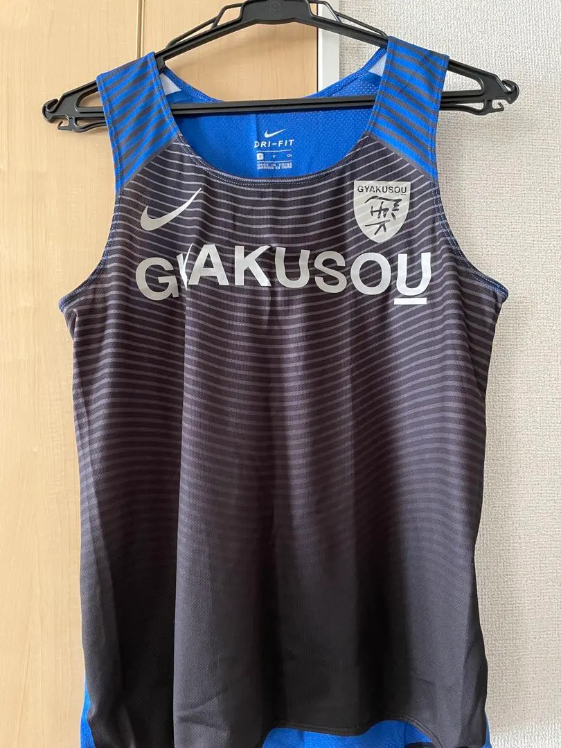 2026年最新】gyakusou タンクトップの人気アイテム - メルカリ