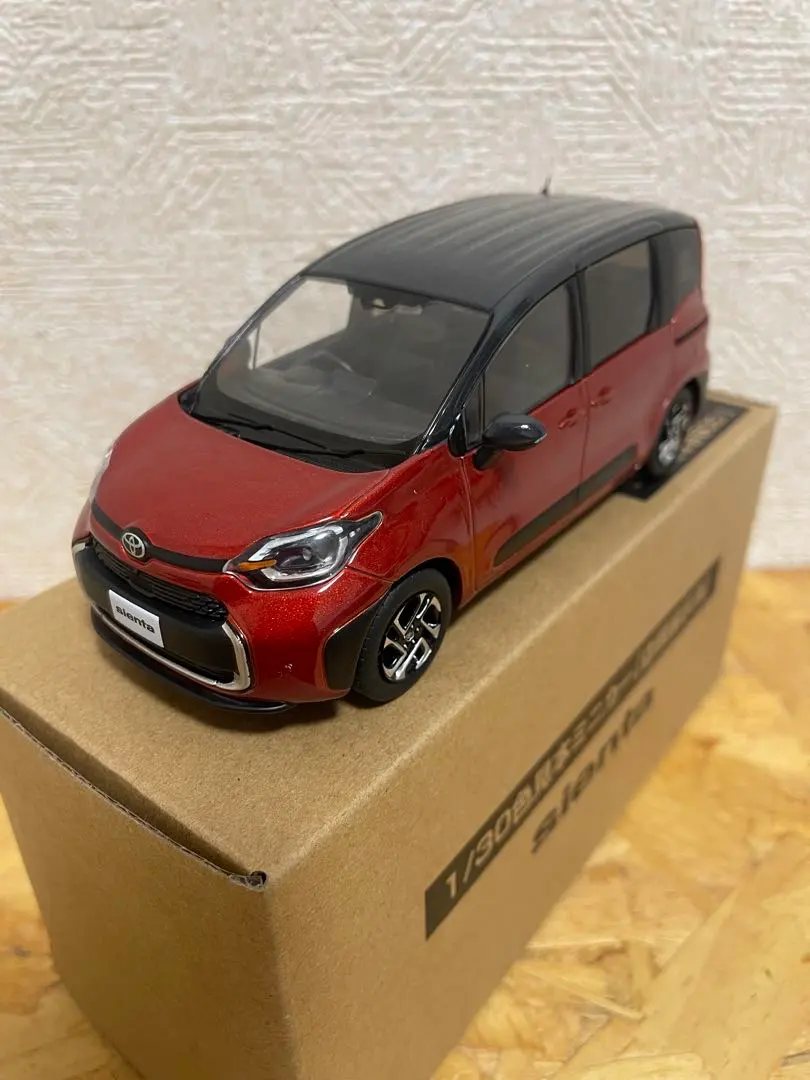 2026年最新】シエンタ ミニカー レッドの人気アイテム - メルカリ