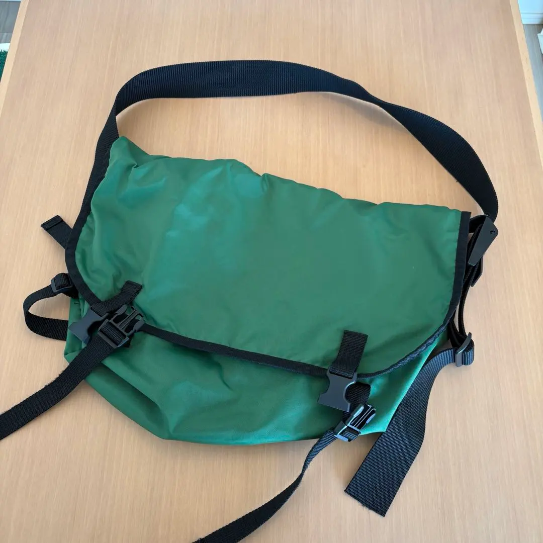 2026年最新】Creek メッセンジャーバッグの人気アイテム - メルカリ