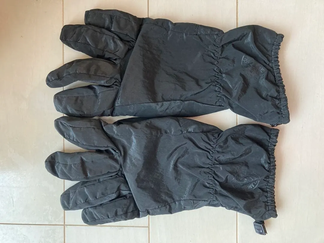 2026年最新】ストーンアイランド手袋の人気アイテム - メルカリ