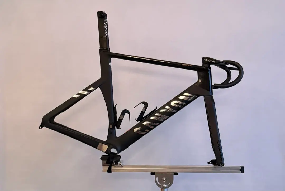 2026年最新】canyon aeroad cfrの人気アイテム - メルカリ