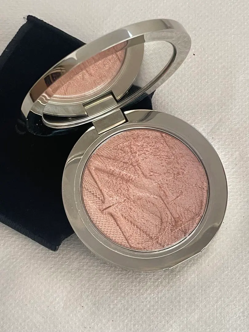 2026年最新】ディオールスキンヌードエアールースパウダーの人気