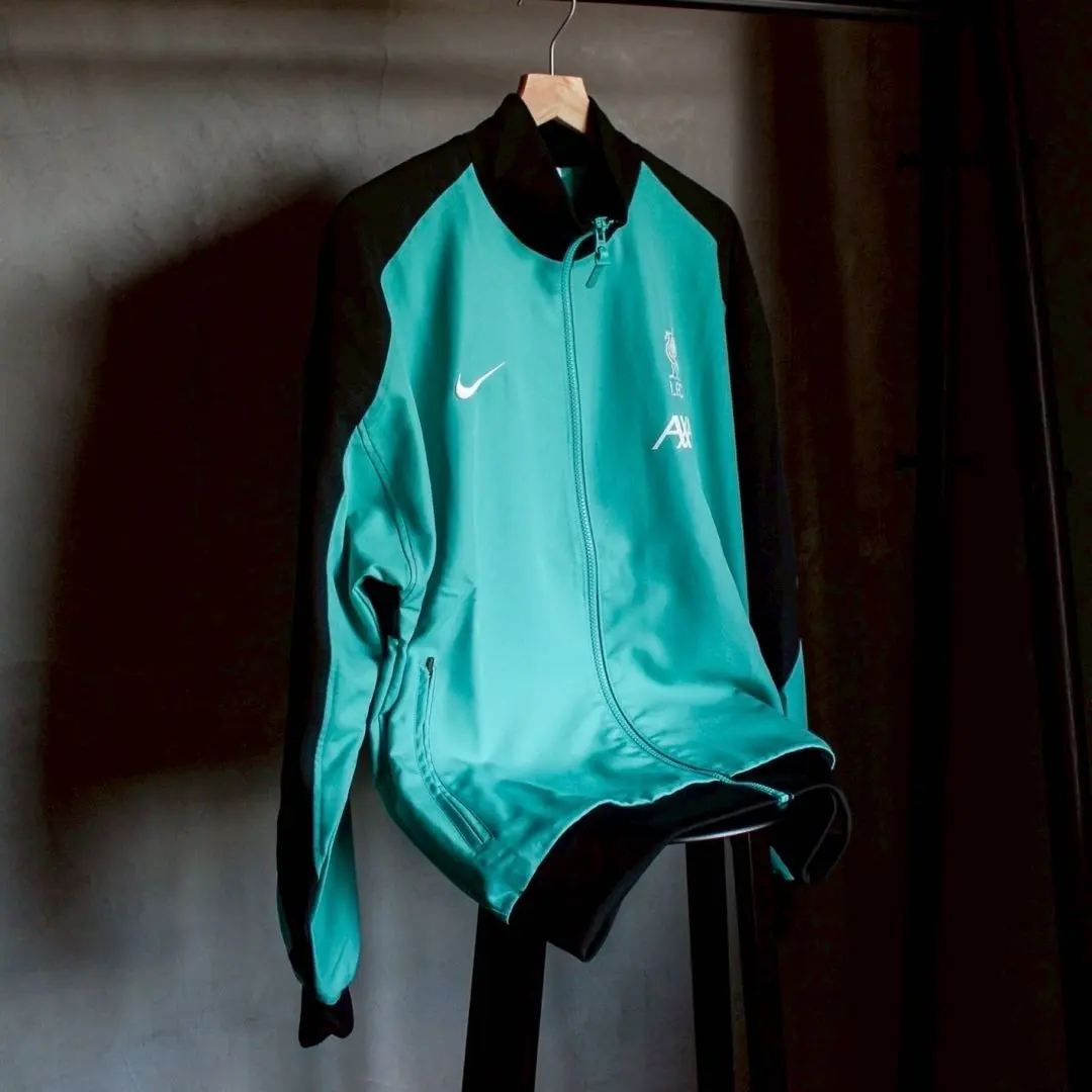 2026年最新】Liverpool アンセムジャケットの人気アイテム - メルカリ