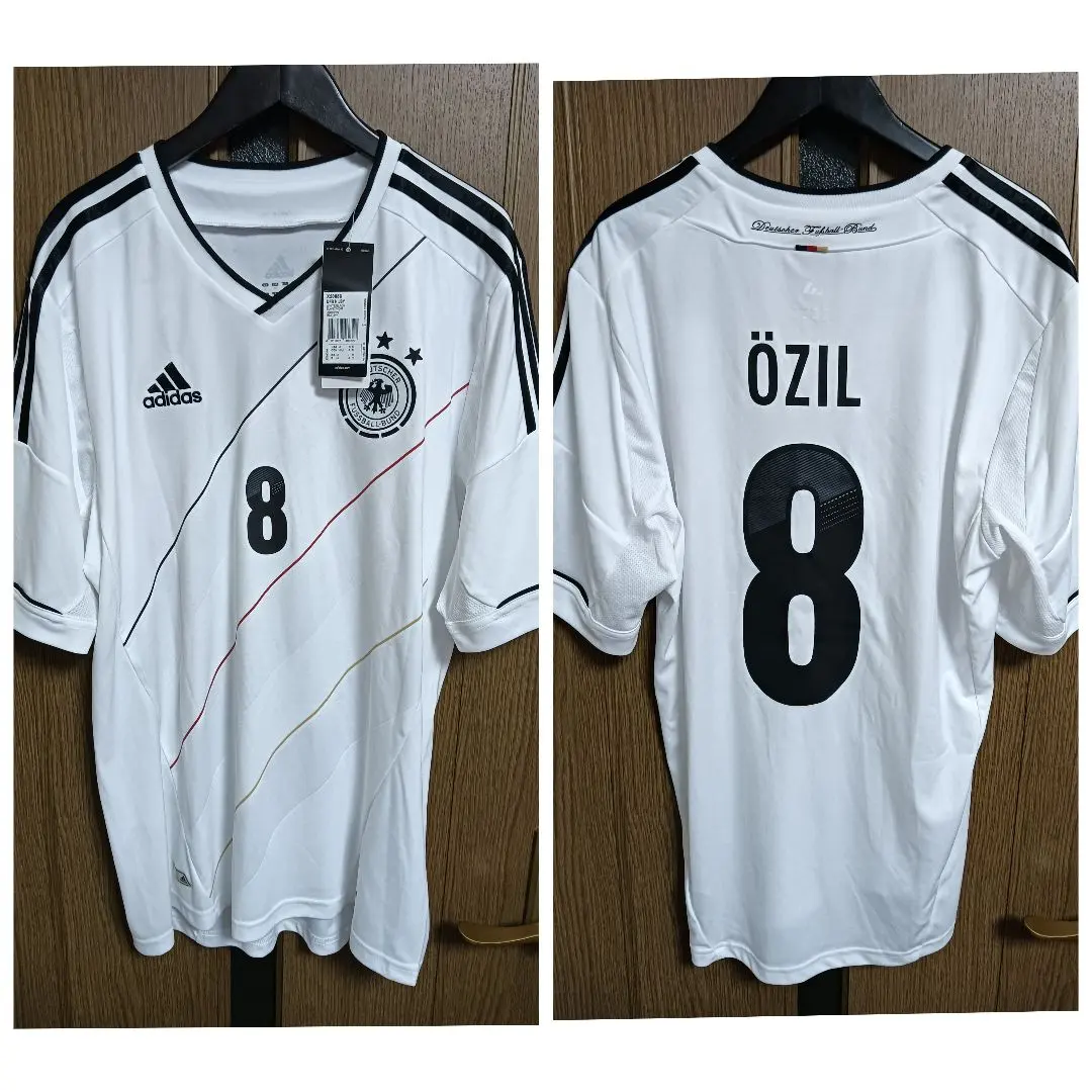 2026年最新】ドイツ代表 ユニフォーム エジルの人気アイテム - メルカリ