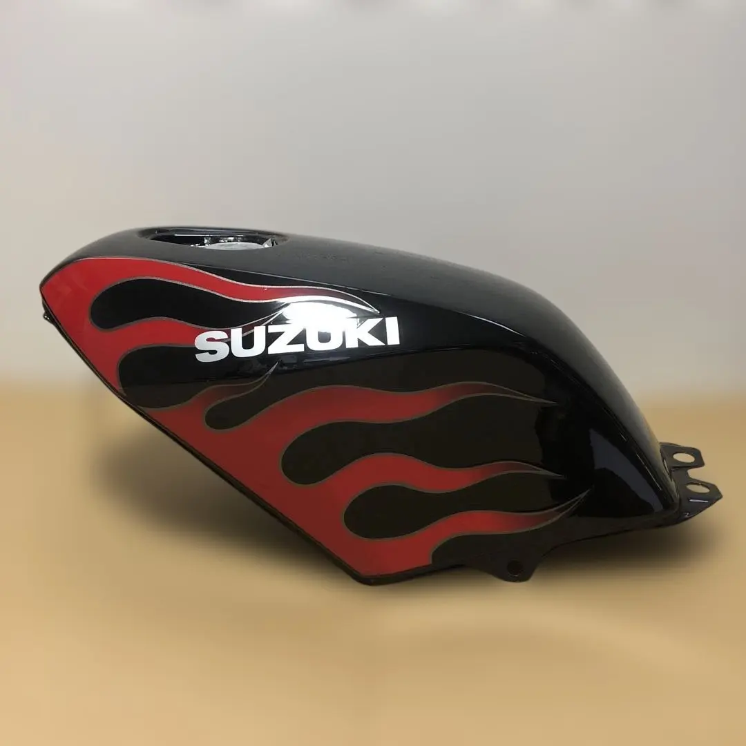 2026年最新】RG50 タンクの人気アイテム - メルカリ