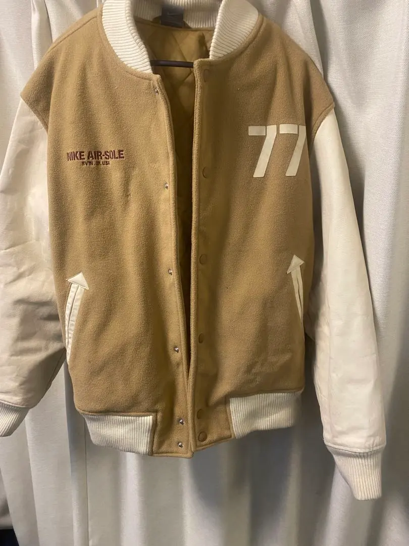 2026年最新】NIKE カラー：ベージュ系 スタジャンの人気アイテム