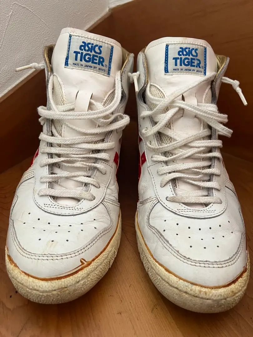 m74408925583_1.jpg?1764128420