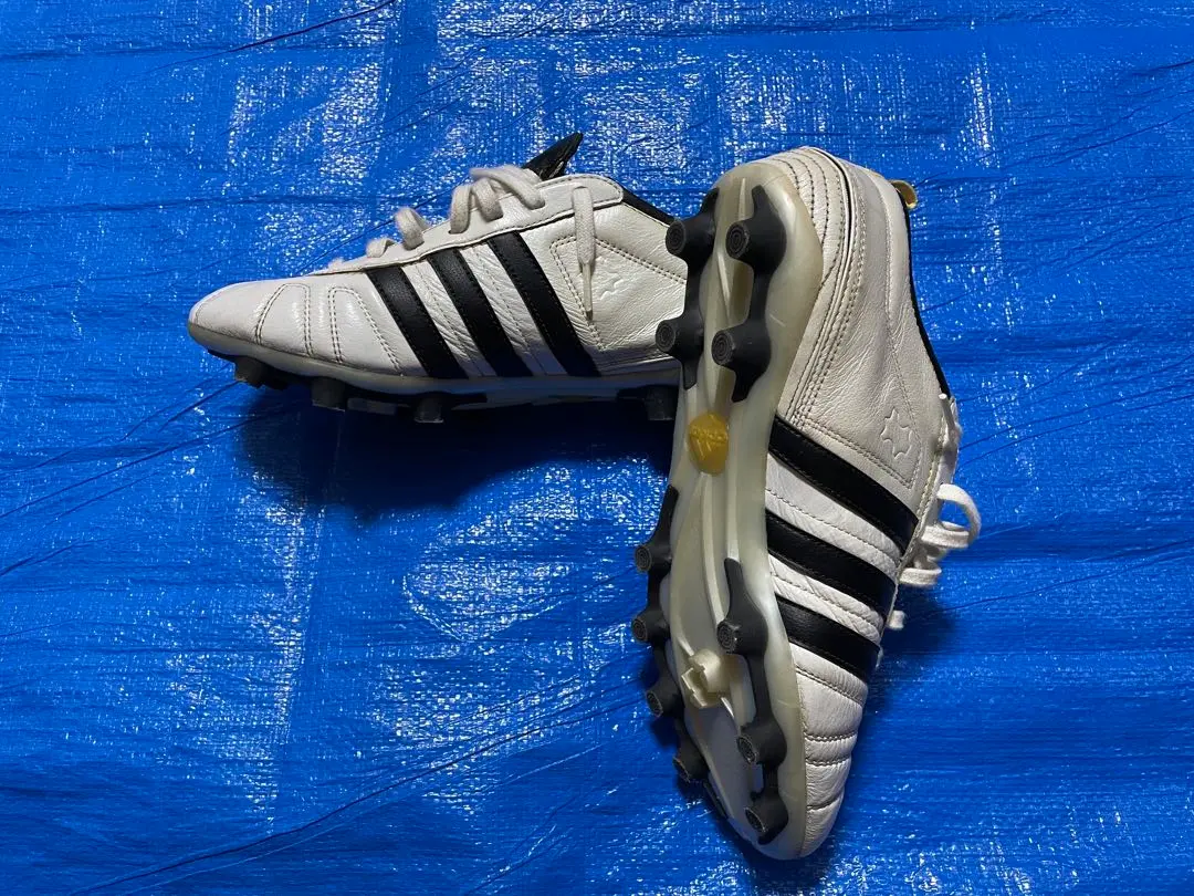 2026年最新】内田篤人スパイクの人気アイテム - メルカリ