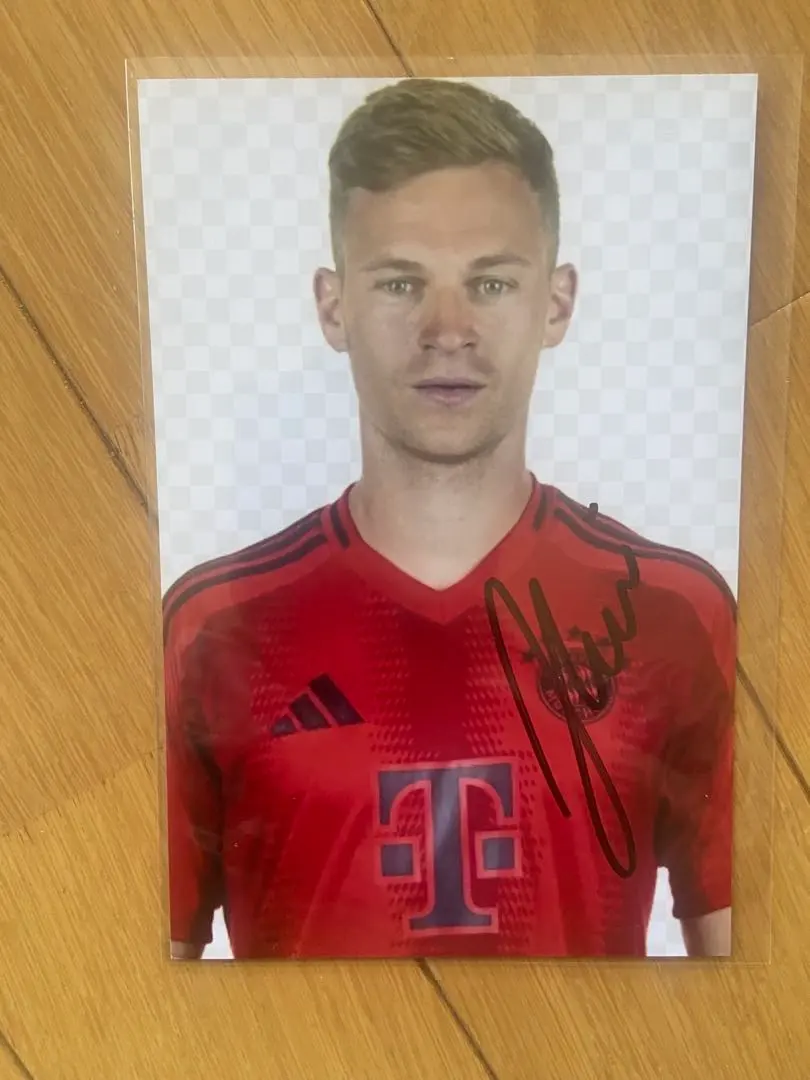 バイエルン・ミュンヘンチームサインリベリユニフォームサッカー証明書付き