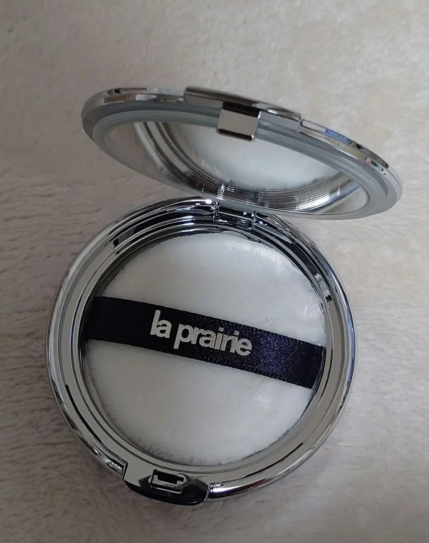 2026年最新】La Prairie フェイスパウダーの人気アイテム - メルカリ