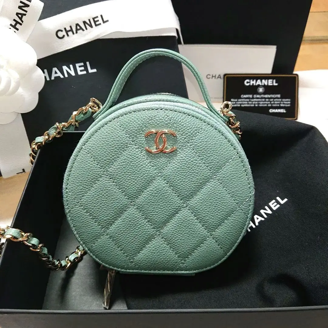 2026年最新】シャネル ミラー グリーンの人気アイテム - メルカリ