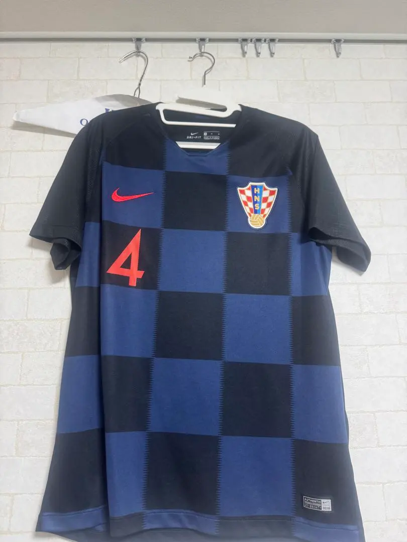 2026年最新】クロアチア ユニフォーム アウェイの人気アイテム - メルカリ