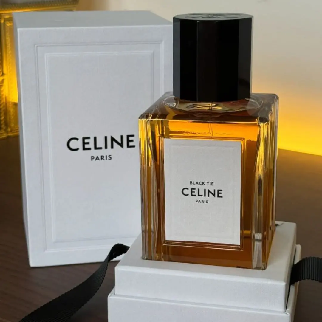 2026年最新】セリーヌ 香水 ブラックタイの人気アイテム - メルカリ