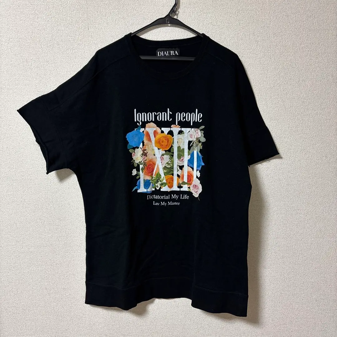 2026年最新】diaura tシャツの人気アイテム - メルカリ