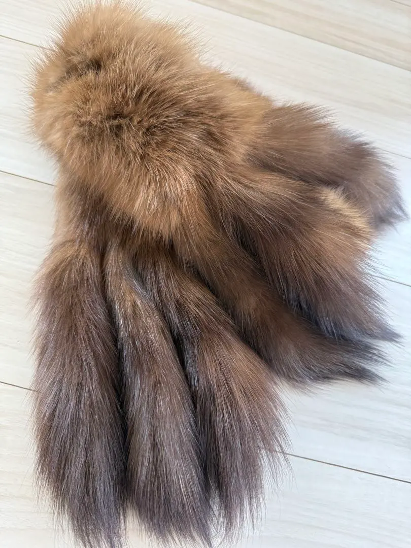 2026年最新】フォクシー マフラー セーブルの人気アイテム - メルカリ