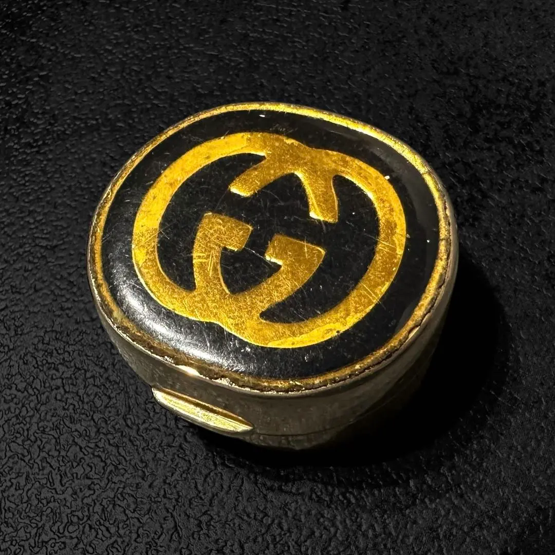 2026年最新】gucci ピルケースの人気アイテム - メルカリ