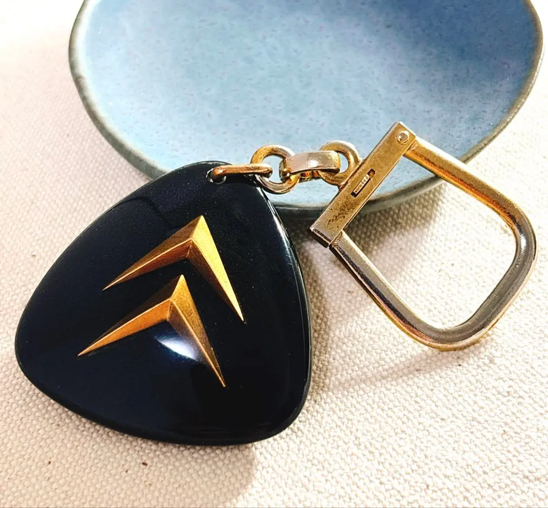 2026年最新】ブルボン シトロエン キーホルダーの人気アイテム - メルカリ