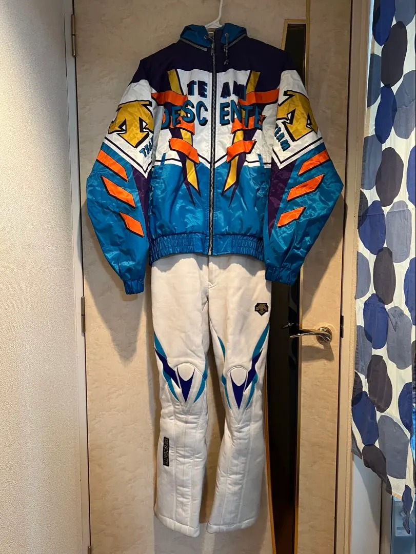 m84997352545_1.jpg?1765669364