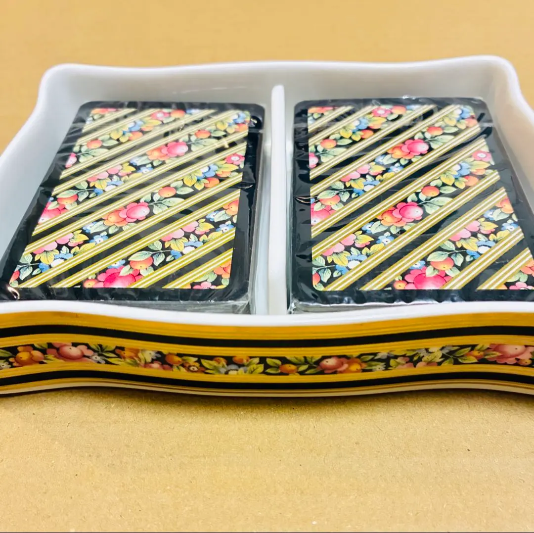 2026年最新】ウェッジウッド トランプの人気アイテム - メルカリ