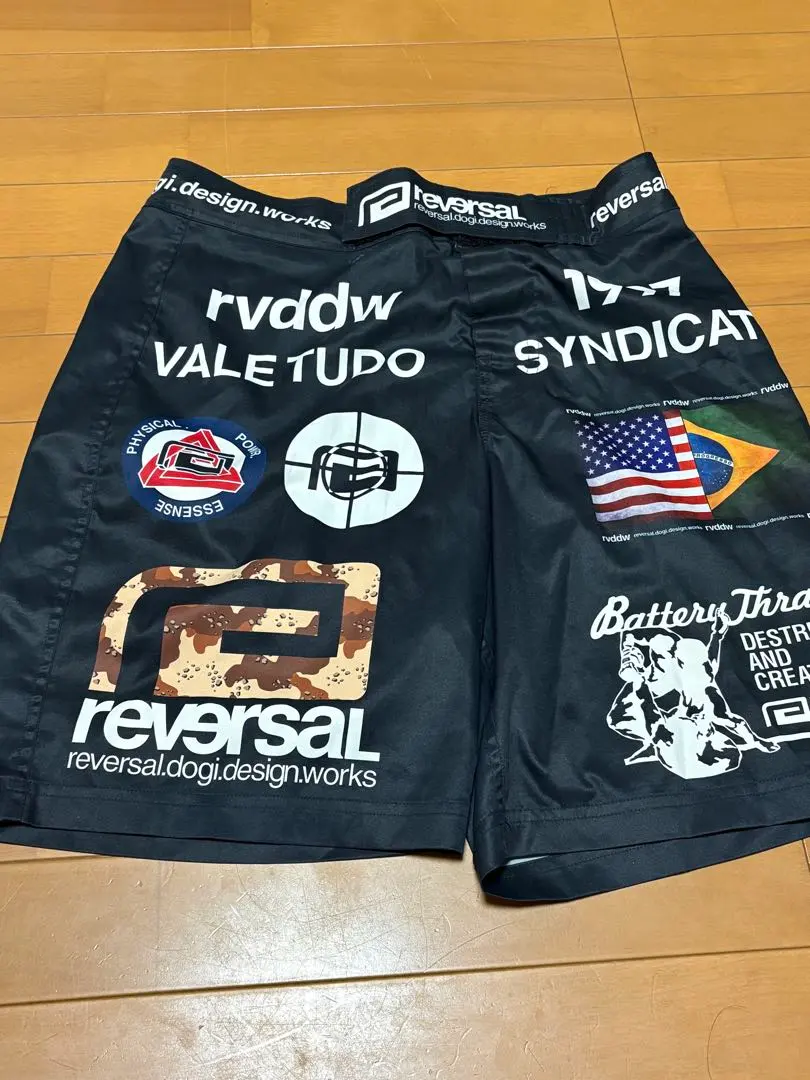 2026年最新】reversal ファイトパンツの人気アイテム - メルカリ
