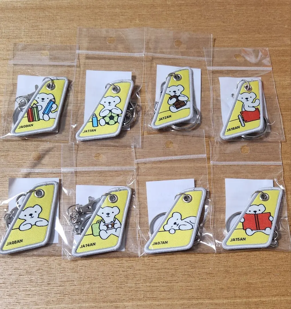 2026年最新】エアドゥ キーホルダーの人気アイテム - メルカリ