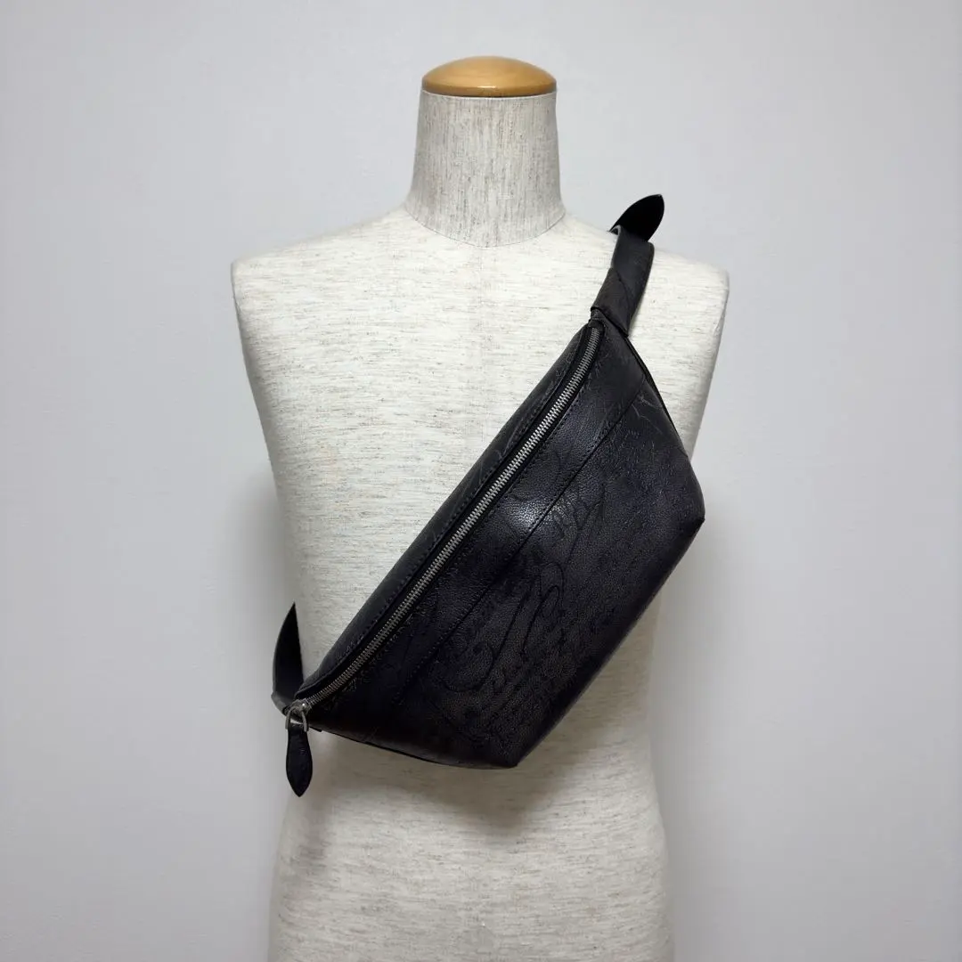 2026年最新】ベルルッティ ボディバッグの人気アイテム - メルカリ